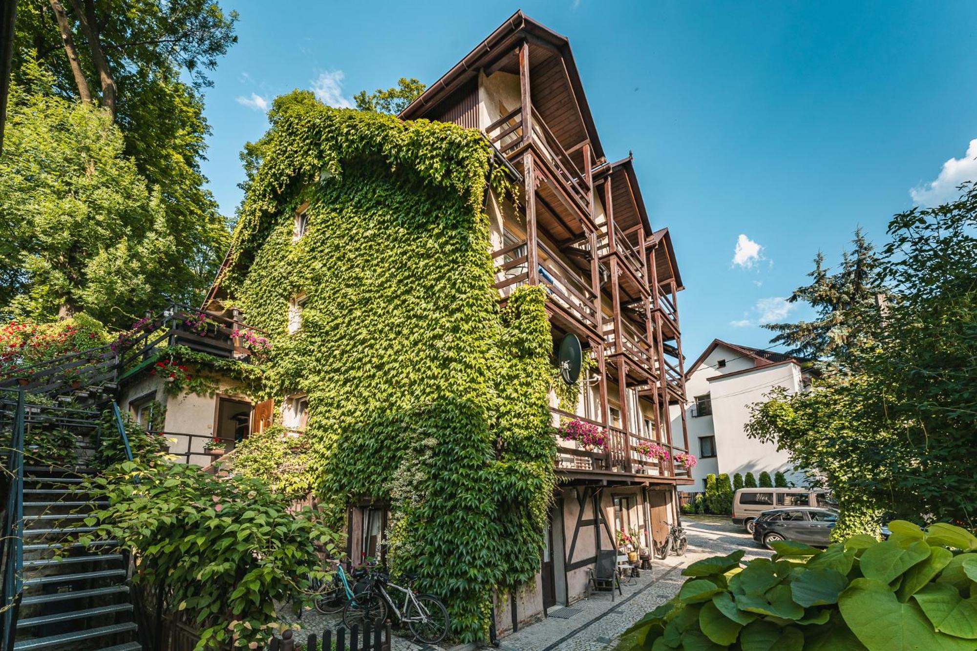 Dom "Pod Gorkami" Apartment Szczawnica Luaran gambar