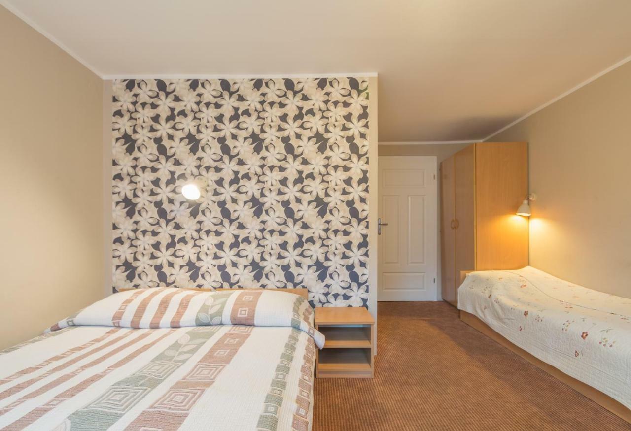 Dom "Pod Gorkami" Apartment Szczawnica Luaran gambar
